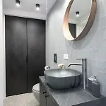 Superb River Views 2br Flat - Location Apartamento