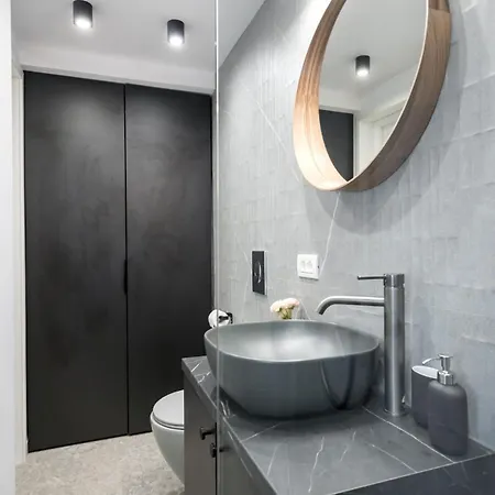 Superb River Views 2br Flat - Location 公寓