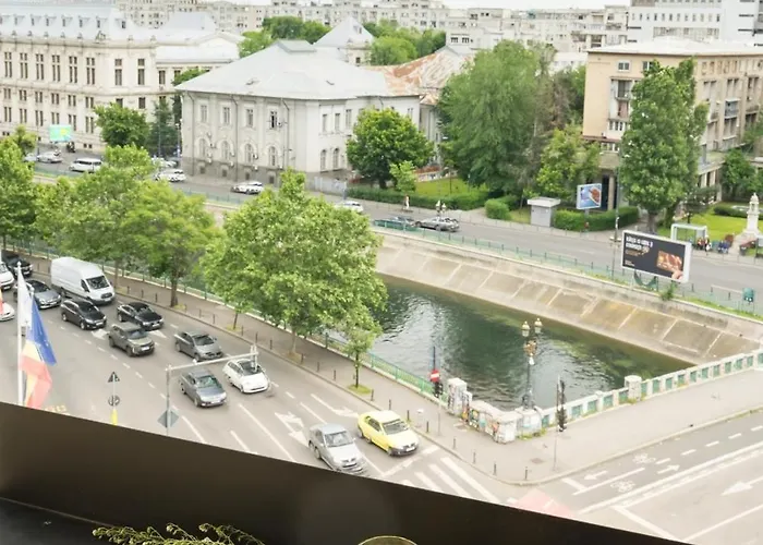 Superb River Views 2br Flat - Location * Bucharest