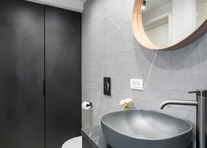 Apartament Superb River Views 2br Flat - Location Bucureşti