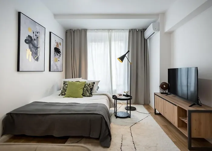 Superb River Views 2br Flat - Location Bucharest