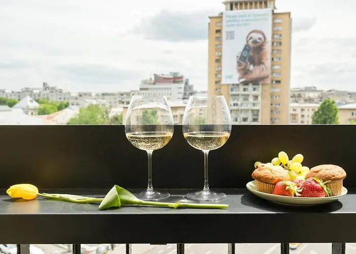 Apartment Superb River Views 2br Flat - Location *