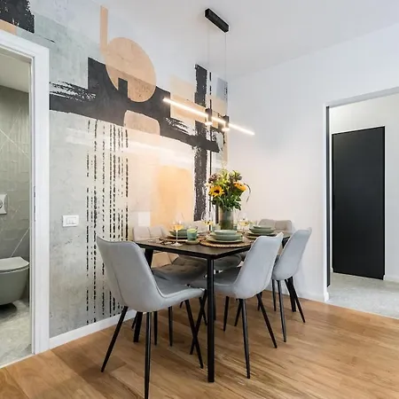 Superb River Views 2br Flat - Location * Βουκουρέστι